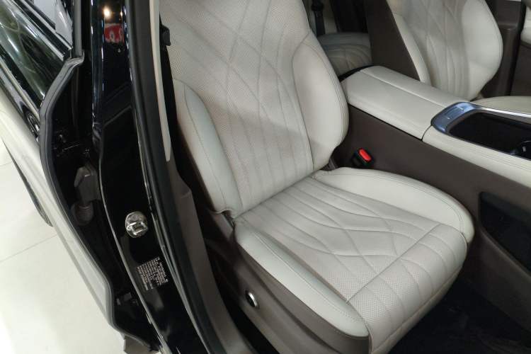 Used EXEED Stellar C-DM 2024 1.5T Long-Range Pro