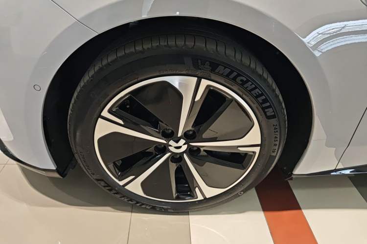 Used Nio ET5 2025 75 kWh