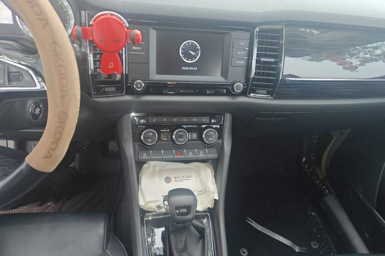 Used Skoda Kodiaq 2017 TSI330 7-Seater Two-Wheel-Drive Luxury Edition
