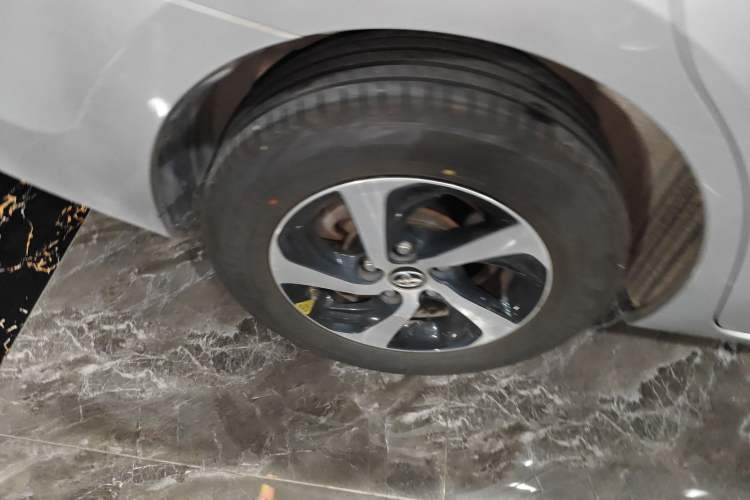 Used Toyota Levin 2017 Revised 185T CVT Elite Edition China V Standard Right Rear Wheel Hub