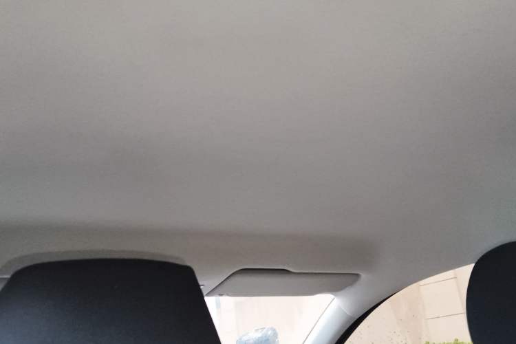 Used Volkswagen Santana 2013 1.6L Automatic Fashion Edition