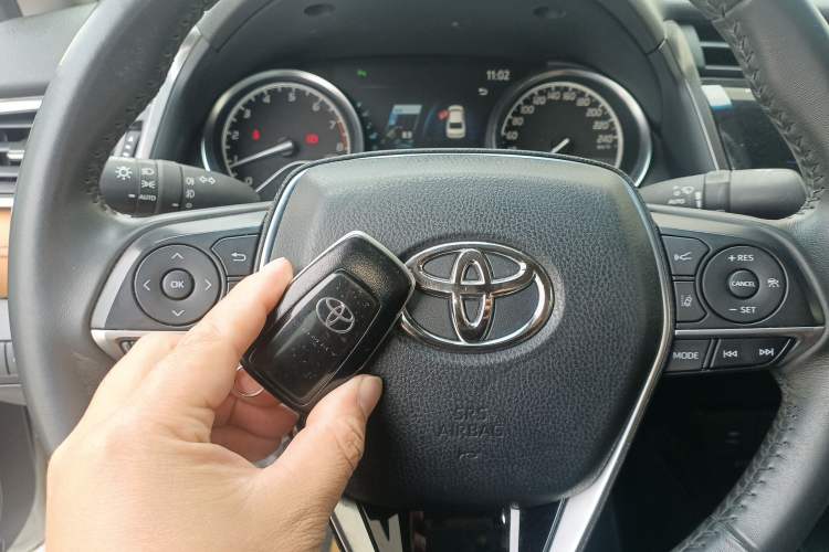 Used Toyota Camry 2019 Revised Version 2.0G Luxury Edition