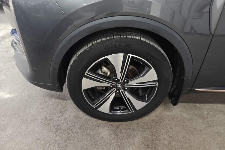 Used CHANGAN CS55PLUS 2022 2nd Generation 1.5T DCT Luxury Version Left Front Wheel Hub