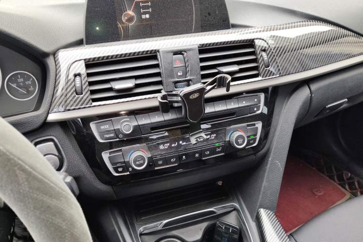 Used BMW 3 Series 2016 320Li Fashion Model
