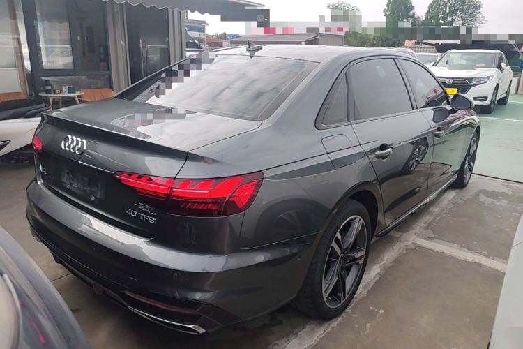 Used Audi A4L 2022 40 TFSI Luxury Dynamic Model
