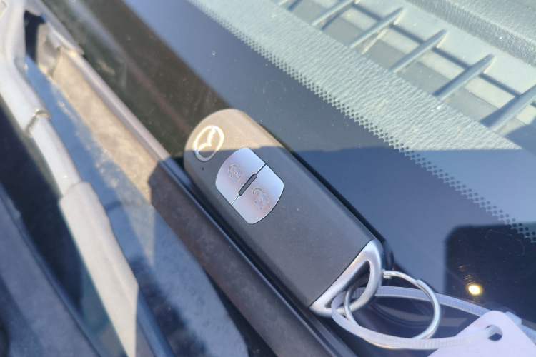 Used Mazda CX-4 2018 2.0L Automatic Two-Wheel Drive Blue Sky Dynamic Version China V Standard
