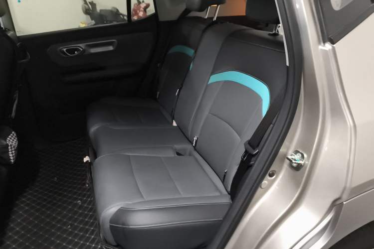 Used AION Y 2023 Younger Star Edition Interior 4