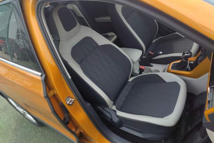 Used Volkswagen T-Cross 2020 1.5L Automatic Comfort Edition Right Front Seat