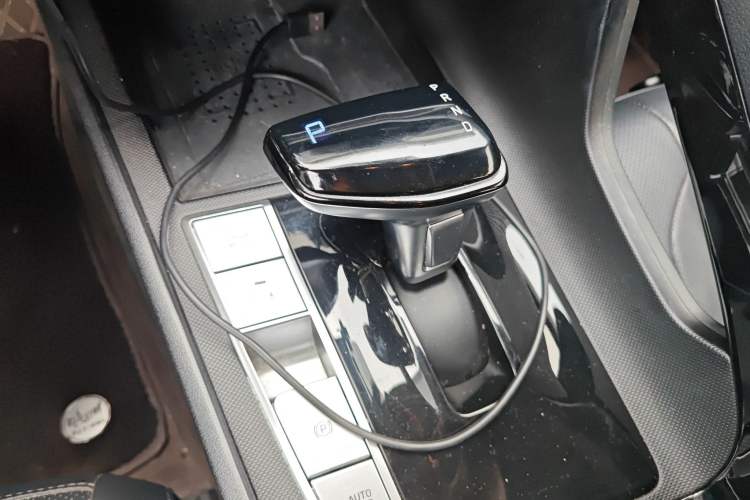 Used Hyundai Elantra 2022 1.5L CVT LUX Prestige Edition
