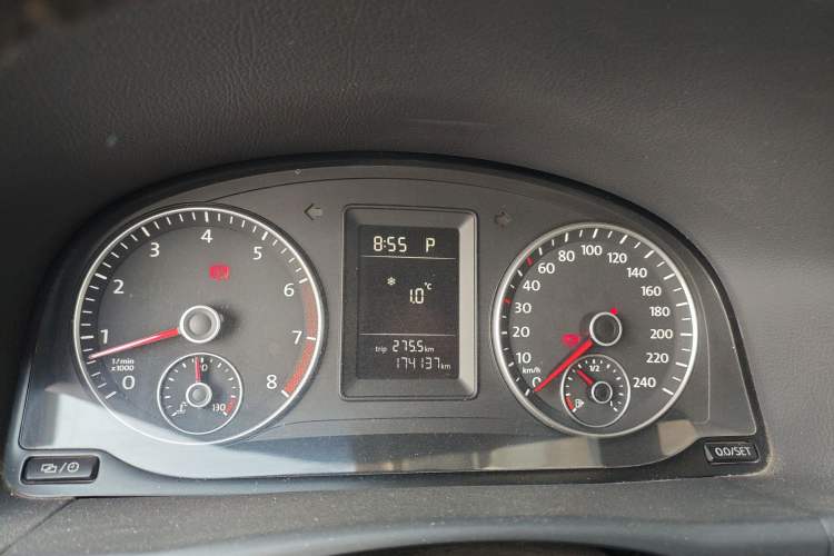 Used Volkswagen Touran 2013 1.4T DSG Comfort Edition 5-Seater
