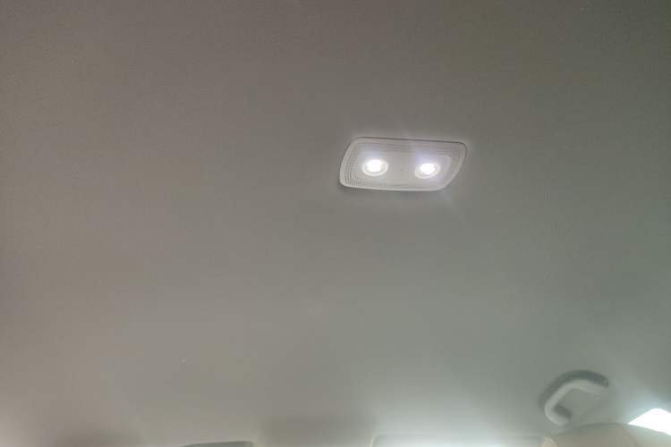 Used BYD Song Pro New Energy 2023 Champion Edition DM-i 71KM Navigation Model Headliner