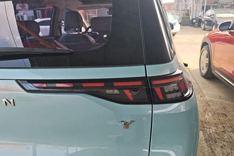 Used AION Y 2021 70 Enjoyment Tech Edition