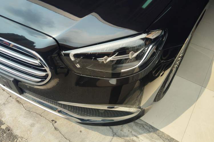 Used Mercedes-Benz E-Class 2023 Updated E 300 L Luxury Edition Left Front Headlight