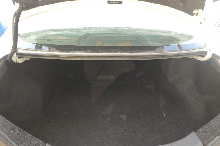 Used BYD Surui 2015 1.5L Manual Luxury Model
