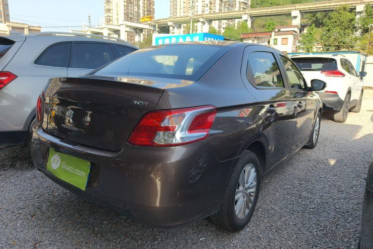 Used Peugeot 301 2014 1.6L Manual Comfort Edition
