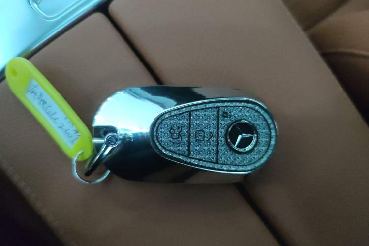 Used Mercedes-Benz GLC 2025 Refresh GLC 260 L 4MATIC Dynamic Edition Vehicle Key