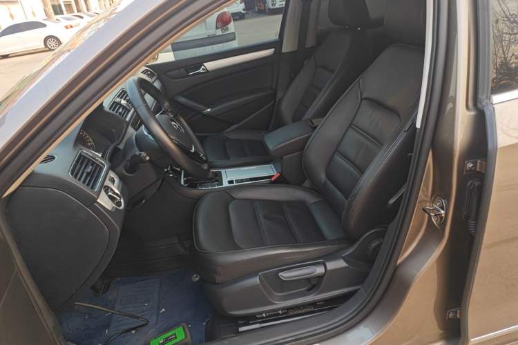 Used Volkswagen Passat 2014 1.8TSI DSG Prestige Edition
