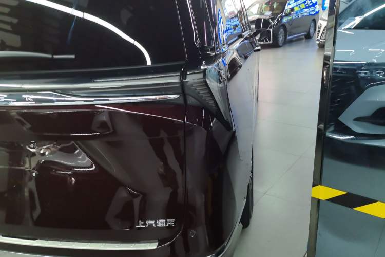 Used Buick GL8 New Energy 2024 Lu Zun Deluxe Edition 7-Seater
