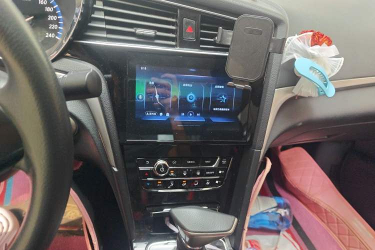 Used Venucia D60 2019 100 000 Honor 1.6L XL CVT Chenku Edition China VI Standard
