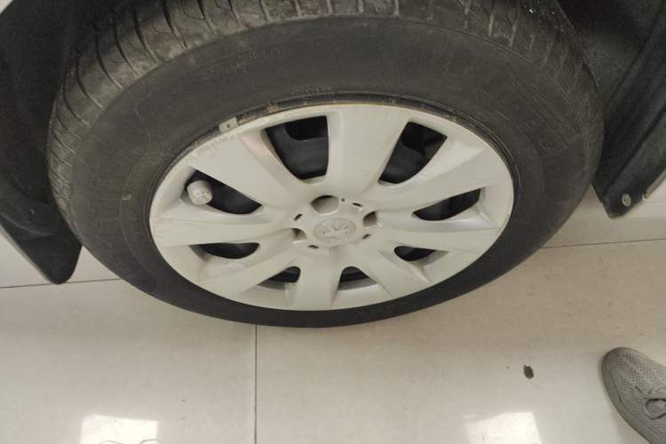 Used Peugeot 301 2014 1.6L Manual Comfort Edition Exterior 4