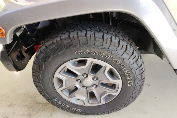 Used Jeep Wrangler 2017 3.0L Sahara Four-Door Comfort Edition
