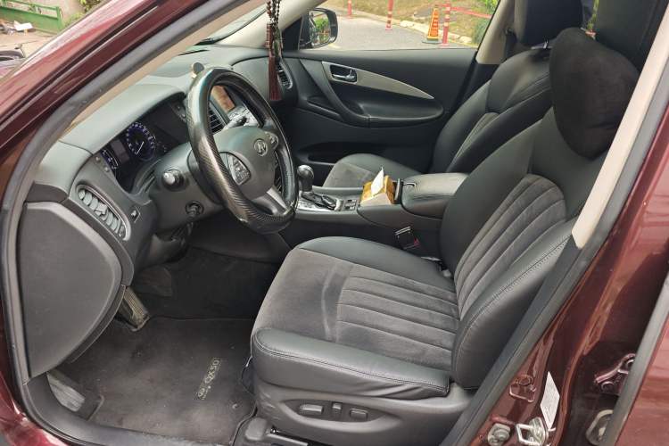 Used Infiniti QX50 2015 2.5L Comfort Edition Left Front Seat