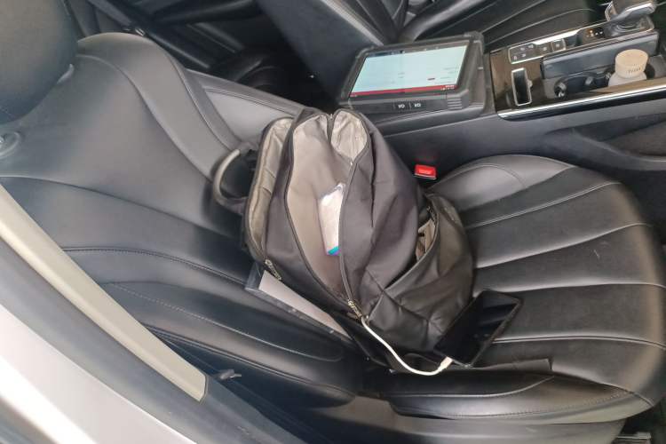 Used Roewe RX5 MAX 2021 Supreme Series 400TGI Automatic Smart Cabin Prestige Edition