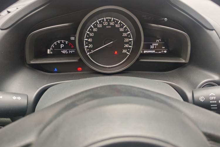 Used Mazda Mazda 3 Axela 2019 Cloud-Controlled Sedan 1.5L Automatic Luxury Model China VI Standard
