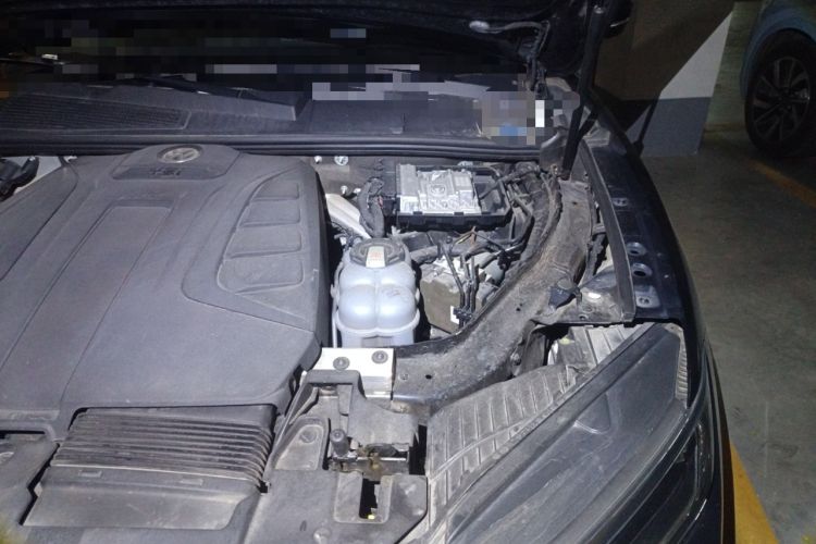 Used Volkswagen Touareg 2020 2.0 TSI RuiShang Edition China VI Standard
