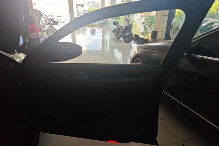 Used Volkswagen Passat 2021 330TSI Elite Edition
