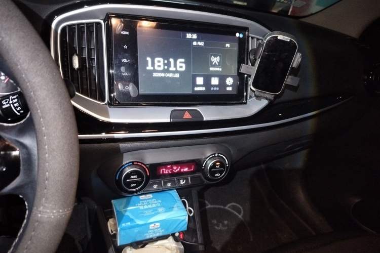 Used Kia kx1 Stonic 2021 1.4L CVT Sunroof Model Audio And AC Panel