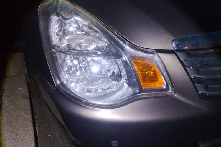 Used Nissan Sylphy 2016 Classic 1.6XE Automatic Leading Edition Right Front Headlight