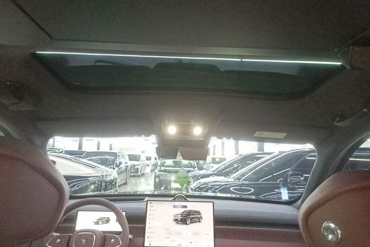 Used VOYAH Titan 2026 Model Max+ Headliner