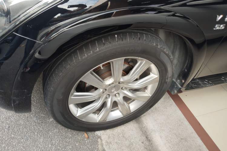 Used Infiniti QX80 2013 5.6L 4WD