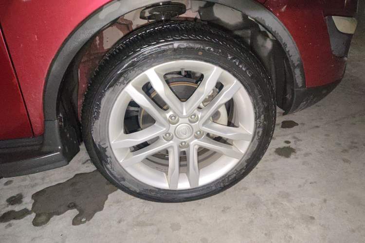 Used Changan CS35 2015 1.6L Automatic Luxury Model China IV Standard