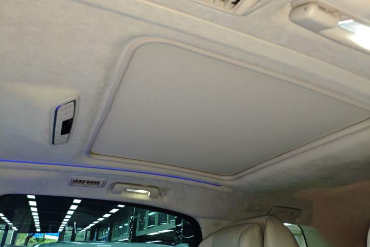 Used Buick GL8 2021 Avenir Aivia 7-Seater Luxury Edition
