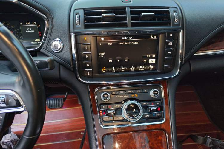 Used Lincoln Continental 2017 2.0T Two-Wheel Drive Deluxe Edition
