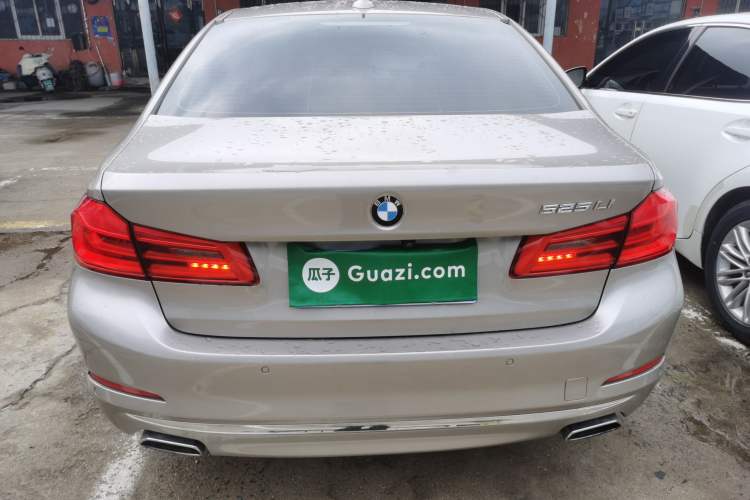 Used BMW 5 Series 2018 525Li Luxury Package