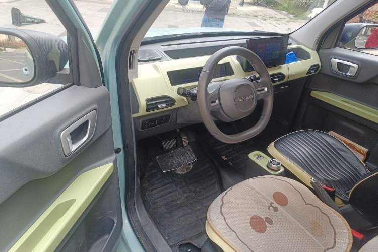 Used Geely Galaxy Panda 2023 Panda Mini 120km Super Cute Bear