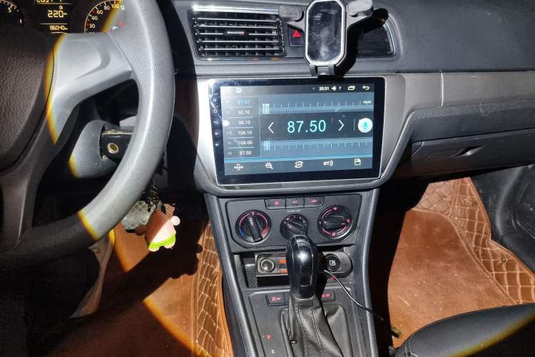 Used Volkswagen Gran Lavida 2017 1.6L Automatic Fashion Edition