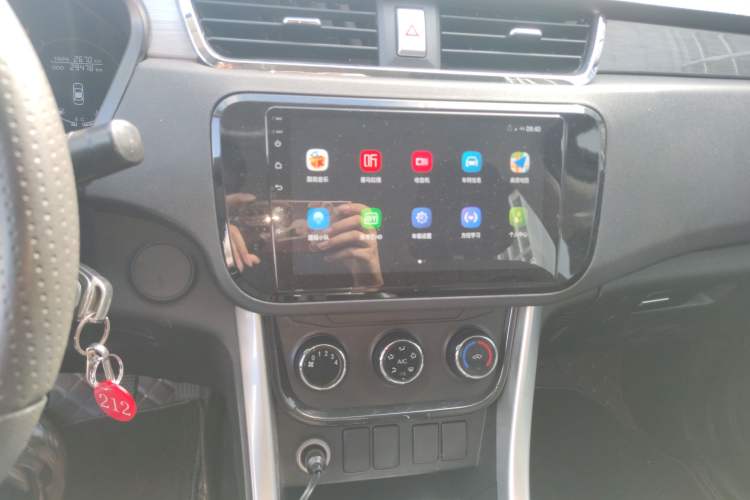 Used BAIC Ruixiang X3 2022 1.5L Manual Base Version 5 Seats
