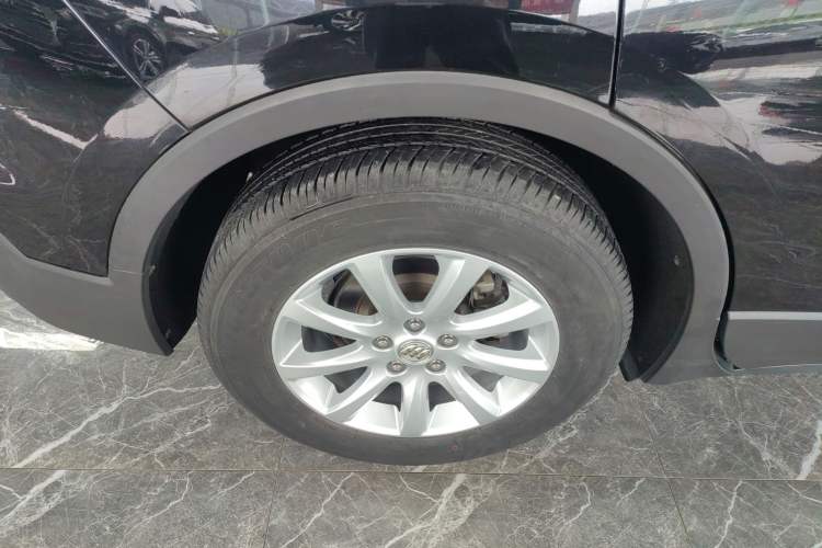 Used Buick Envision 2020 20T Two-Wheel Drive Luxury Model Right Rear Wheel Hub