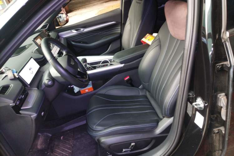 Used Geely Auto Preface 2025 Dongfang Yao 1.5TD Kunlun Edition Left Front Seat