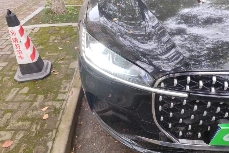 Used Lincoln Corsair 2023 2.0T Two-Wheel Drive Luxury Edition Right Front Headlight