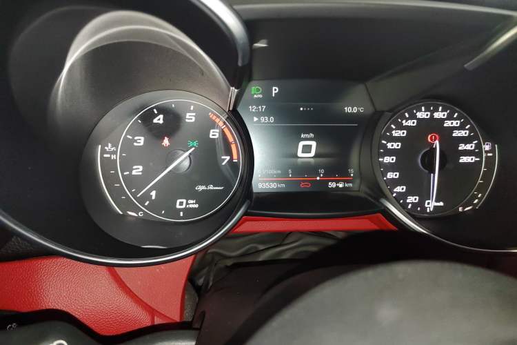 Used Alfa Romeo Giulia 2017 2.0T 280HP Luxury Edition