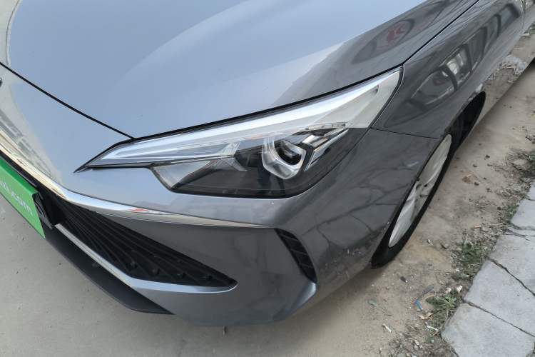 Used Roewe i5 2023 1.5L CVT Luxury Edition