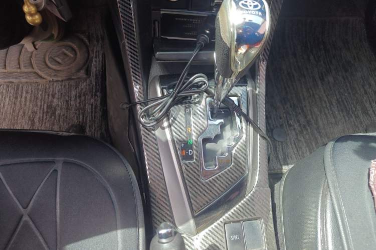 Used Toyota Corolla 2014 1.6L CVT GL-i
