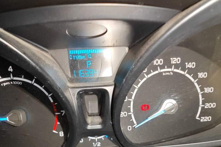 Used Ford EcoSport 2013 1.5L Automatic Fashion Model