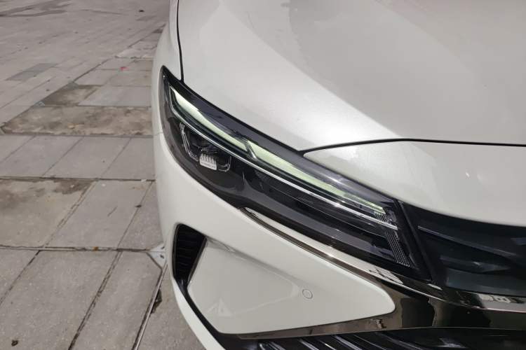 Used Chevrolet Monza 2024 1.5L Dual-Clutch Enjoyment Edition Right Front Headlight