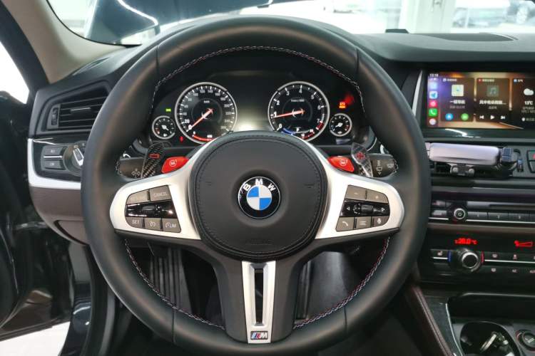 Used BMW 5 Series 2017 525Li Luxury Design Package
